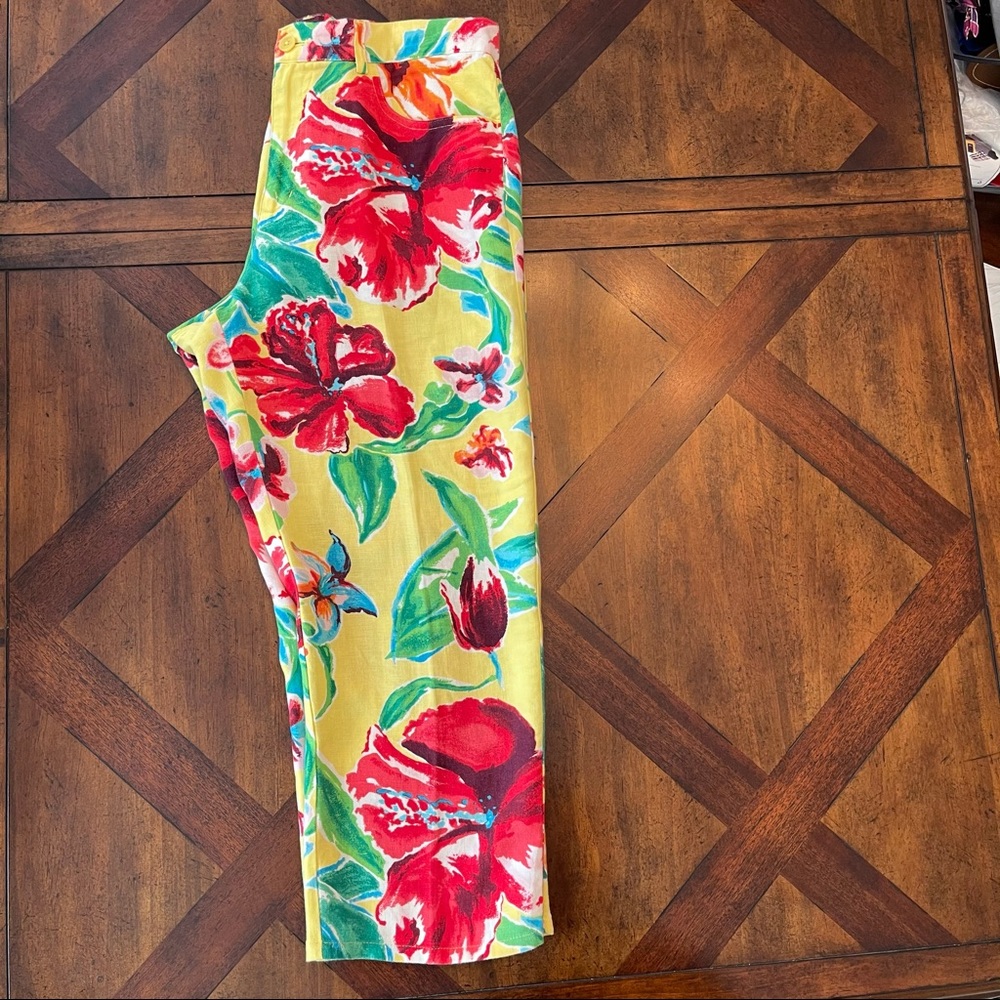 Ralph Lauren Floral Linen Hibiscus Cropped Capris